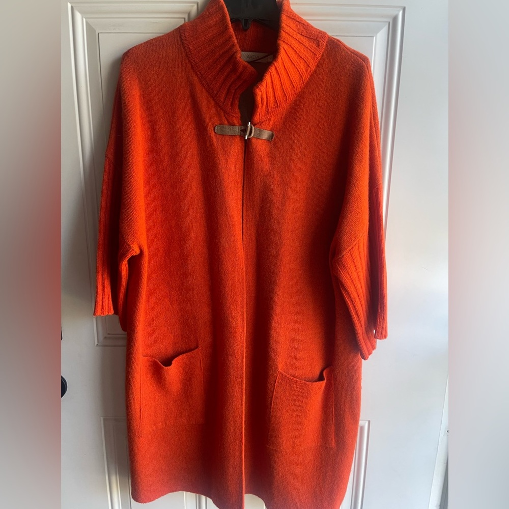 Topper/car coat with 3/4 sleeves